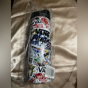 NEW LIMITED EDITION FAMILY VANS INSULATED BOTTLE